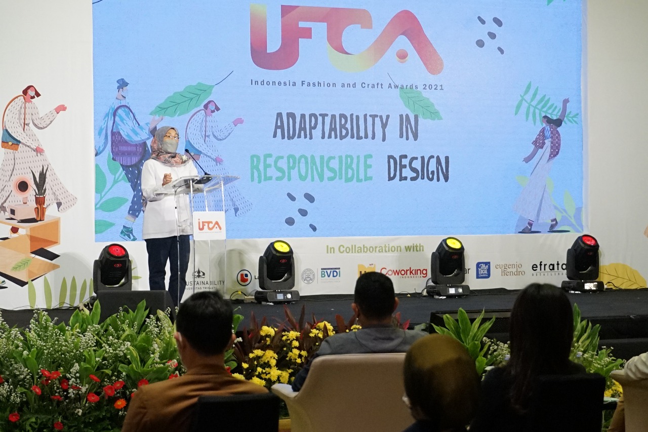 Sejak tahun 2019, IFCA hadir secara konsisten membangun serta mendorong para desainer muda menjadi agent of change yang mampu melakukan eksplorasi dan inovasi desain produk yang berbasis sustainability